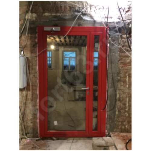 Двери противопожарные двупольные с максимальным остеклением